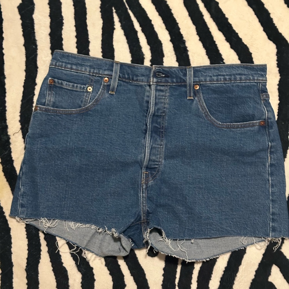 Levi’s 503 Denim Shorts Size 31
